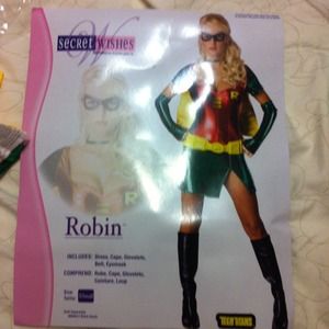Robin girl costume