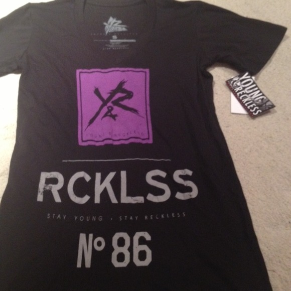 young and reckless tee! 💜
