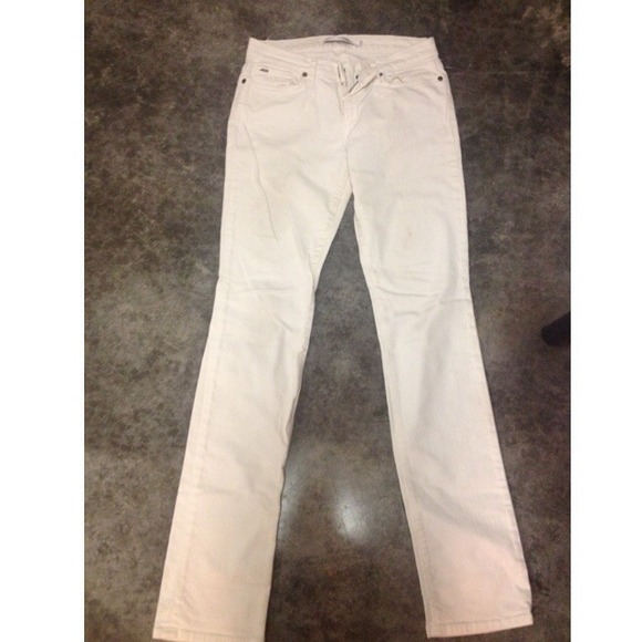 White skinny Jeans