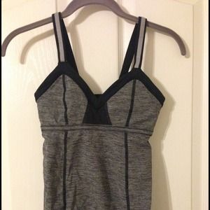 LULULEMON Top