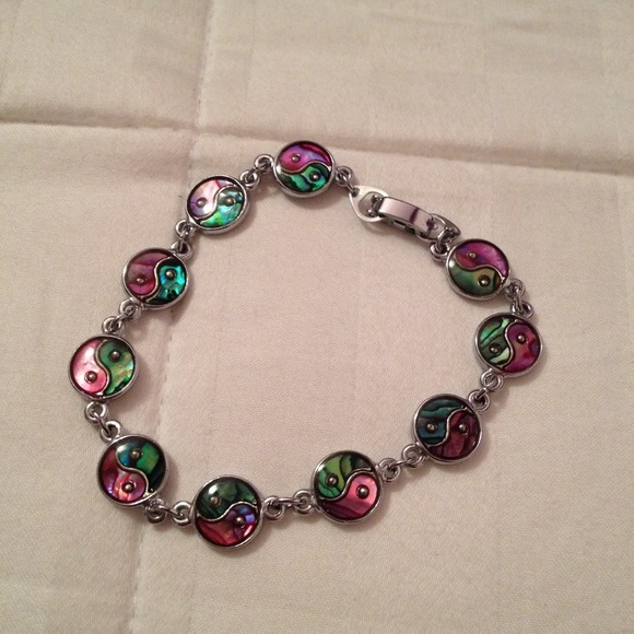 Ying yang bracelet