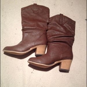 girly cute cowboy boots!