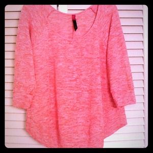 🚫SOLD IN BUNDLE🚫Adorable knit 1/2 sleeve sweater