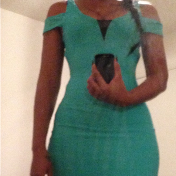 Jade lace dress - Picture 3 of 4