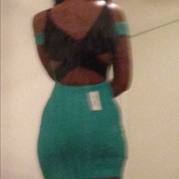 Jade lace dress - Picture 4 of 4