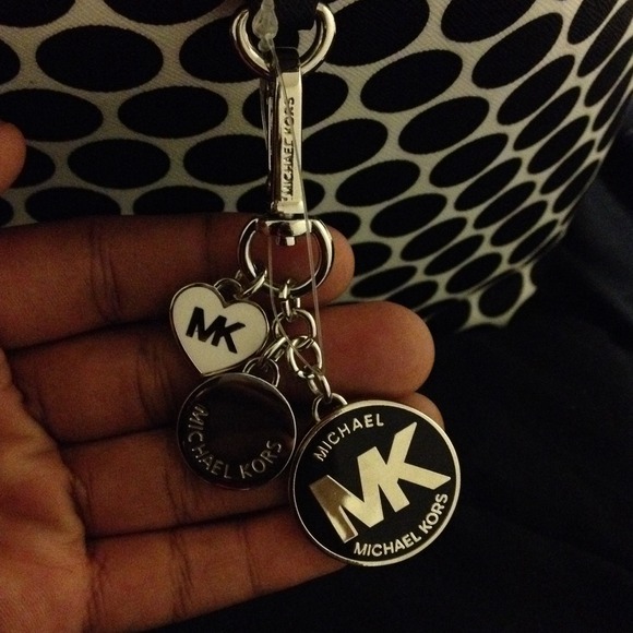 Large Michael Kors Polka Dot Printed Tote Bag - Picture 4 of 4