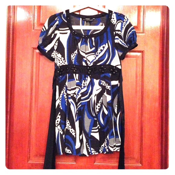 **SOLD** Empire waist short puffed sleeve dress - Picture 1 of 3