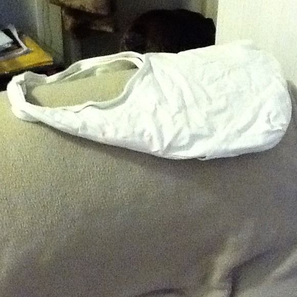 White hobo  pleather  Marilyn Monroe bag. Sold - Picture 2 of 4