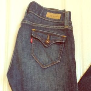✂SALE✂Levi's Pencil Jean