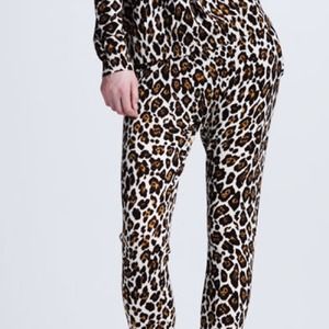 Stella McCartney Dresses - 🎉SALE🎉Stella McCartney soft wool pants size 42 Stella McCartney Dresses - 🎉SALE🎉Stella McCartney soft wool pants size 42