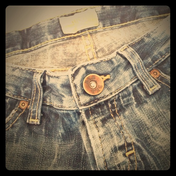 BKE denim shorts size 25
