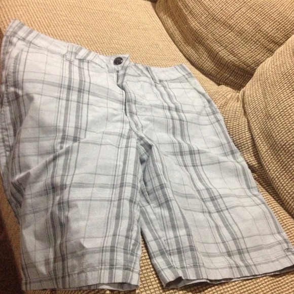 Mens O'Neill shorts In great condition.  Size 33.