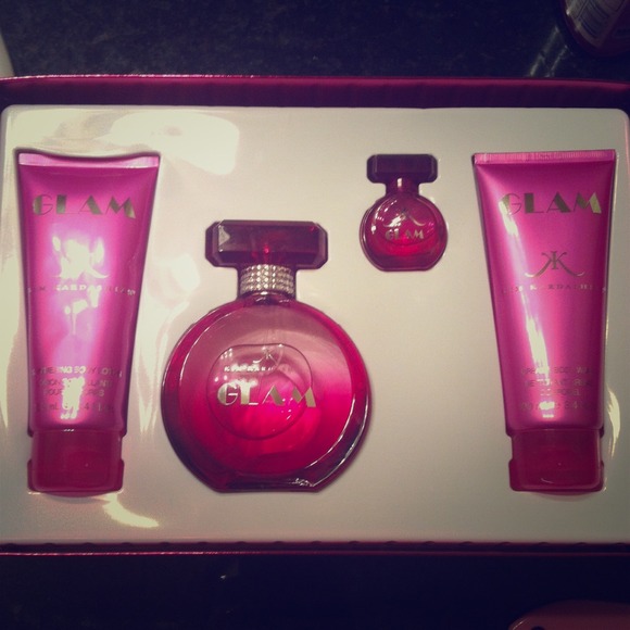 KIM KARDASHIAN PERFUME SET