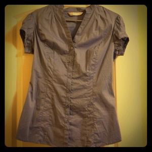 Stradivarius blue fitted button up top