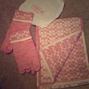 Coach scarf and gloves