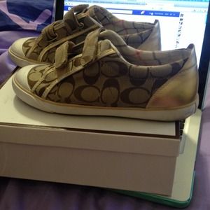 Coach shoes