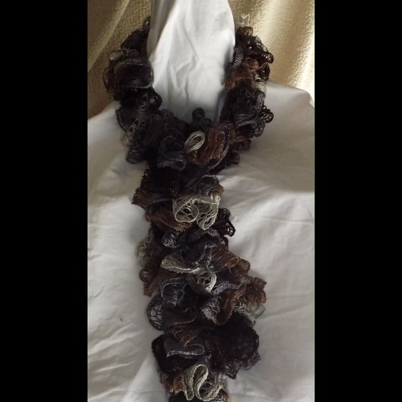 Scarf - Picture 1 of 1