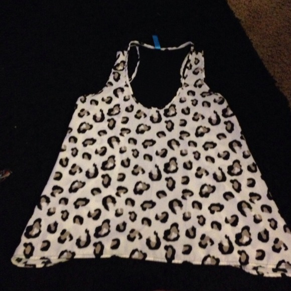 Leopard print tank !