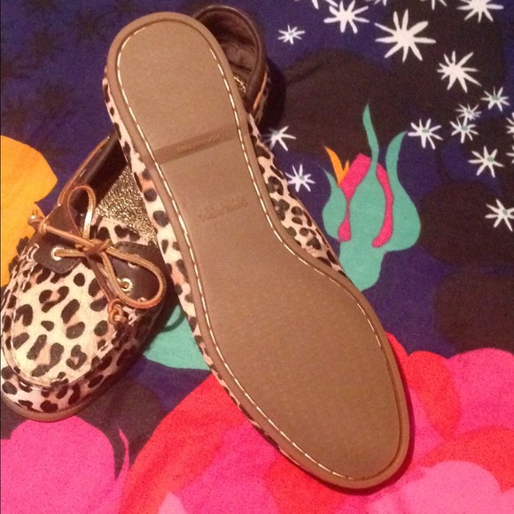 New Sperry top sider! Cheetah print! Gorgeous!!! - Picture 3 of 4