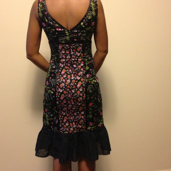 *Host Pick* Mica Floral Print Dress! - Picture 2 of 4