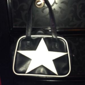 Leather purse with white star design