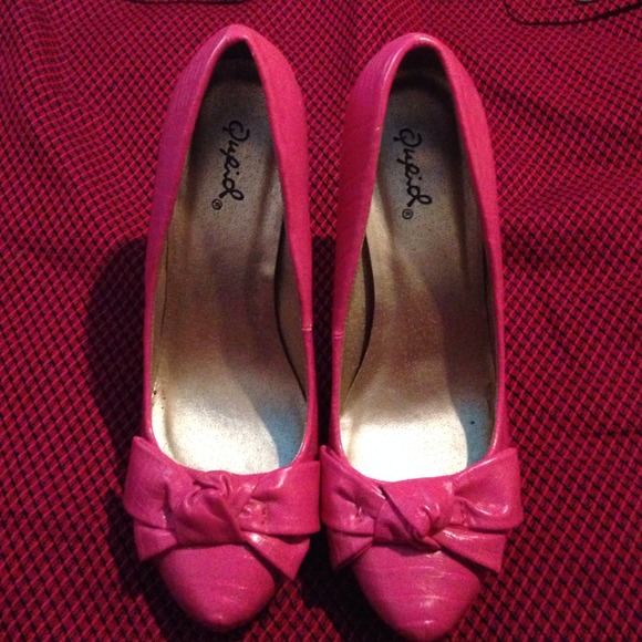 Pink qupid heels - Picture 4 of 4
