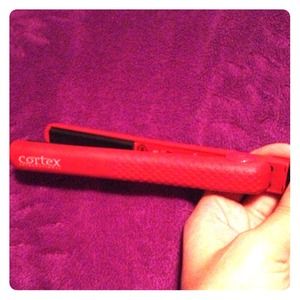 Cortex mini straightener