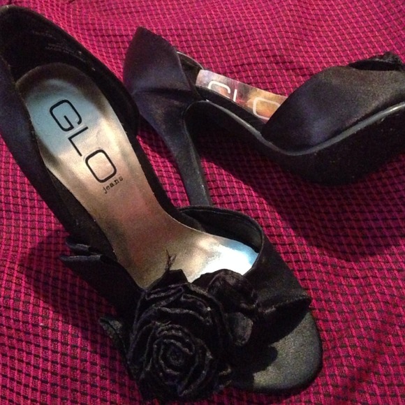 Dressy black heels - Picture 2 of 3