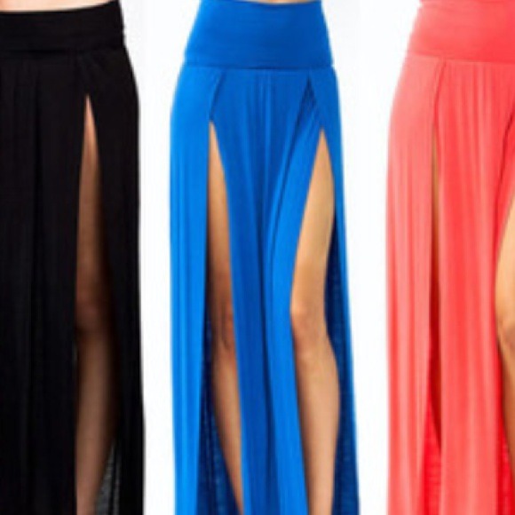 Reserved Double slit maxi skirt blue