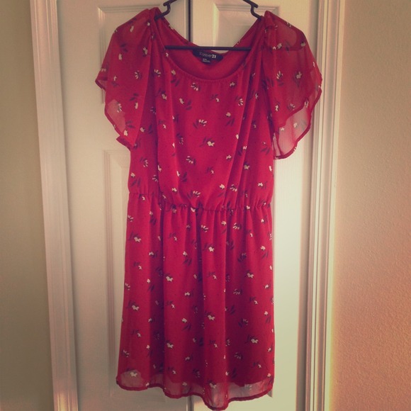 Forever 21 Medium Red Floral Dress