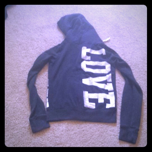 Bundled Like new Victoria secret hoodie xs