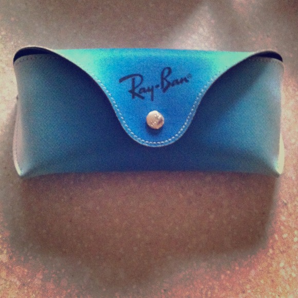 Rayban sunglasses case! Never been used