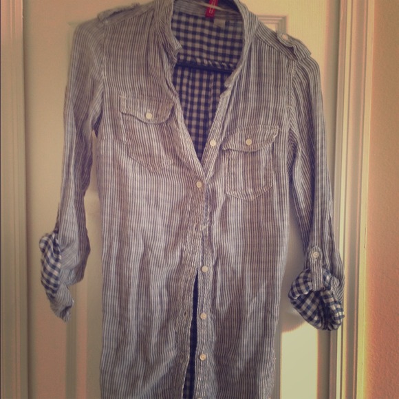 H&M Size 4 Button up White and Blue Striped Top