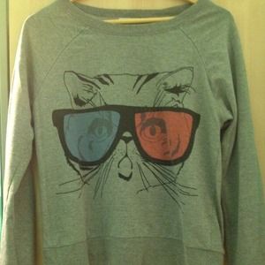 Gray sweater with a kitten wearing 3D glasses🐱