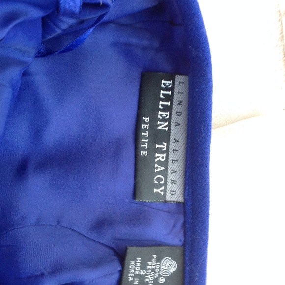 Deep blue sweater and skirt. Ellen Tracy - Picture 4 of 4