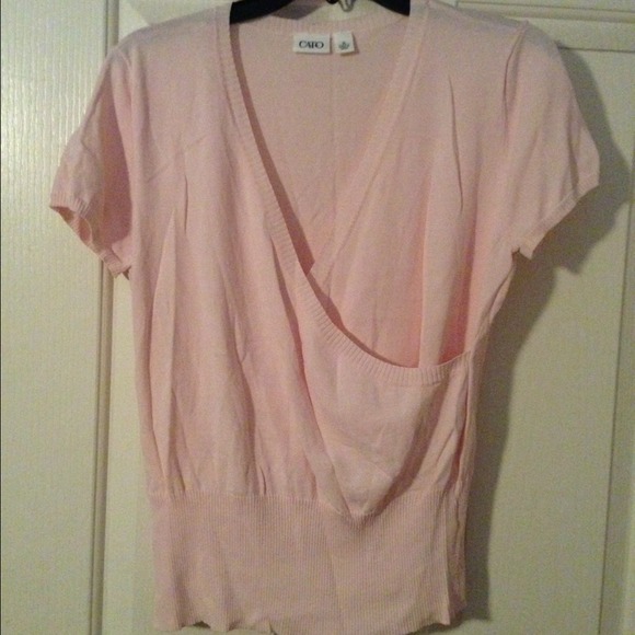 Short sleeve sweater