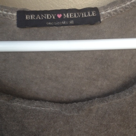 Brandy Melville Skull tank - Picture 2 of 4