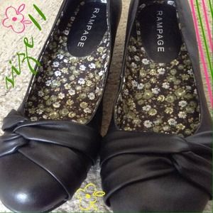 Rampage Wedges Size 11