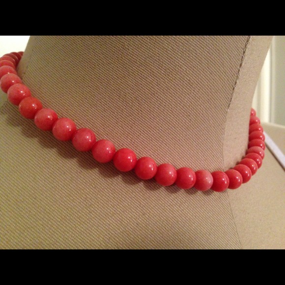 Coral Necklace From Egypt - Picture 2 of 4