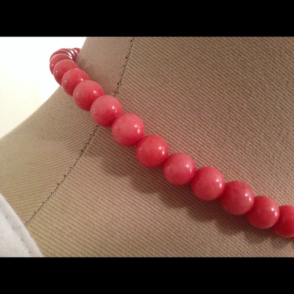 Coral Necklace From Egypt - Picture 3 of 4
