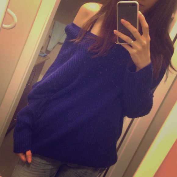 Bright blue loose fit sweater