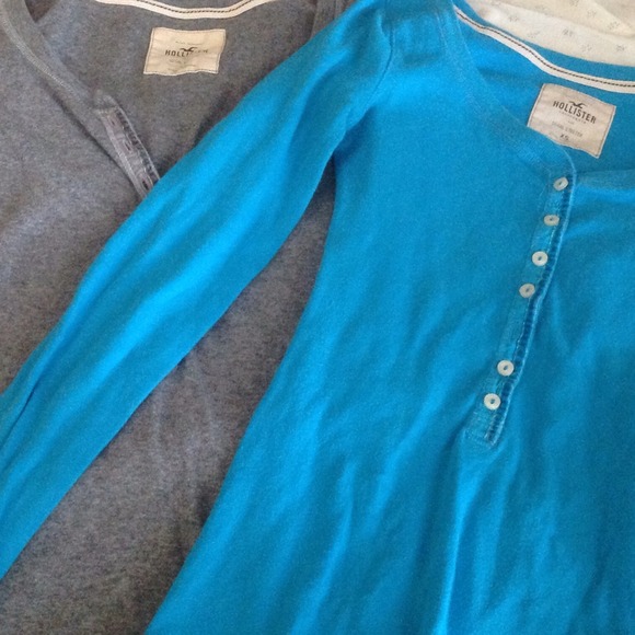 Two hollister long sleeves !