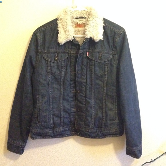 LEVI'S Fur Collar Sherpa Lined Denim Jacket
