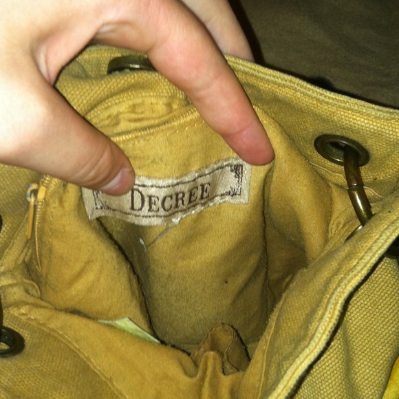 Bag - Picture 2 of 2