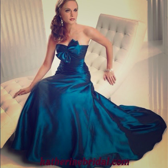 Flirt Prom dress