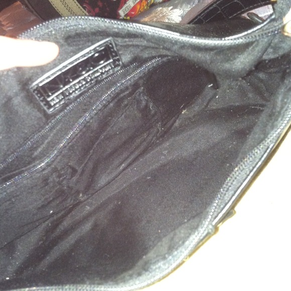 Purse - Picture 3 of 3