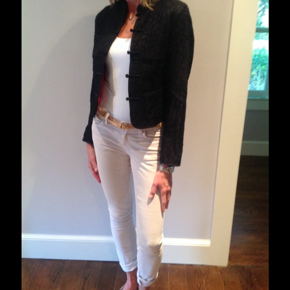 Black fitted trendy blazer from Lucky Brand