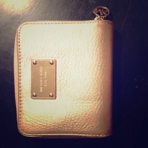 Michael kors leather wallet