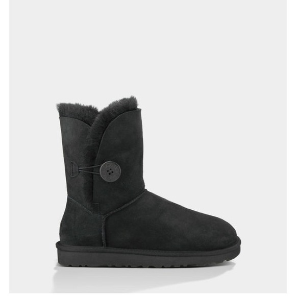 UGG Bailey button boot. Brand new! Never worn!