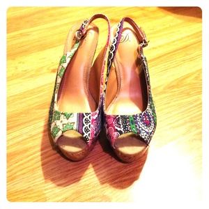 Summer shoes size 9 worn once